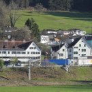 Tisis ien Dorf an der Grenze