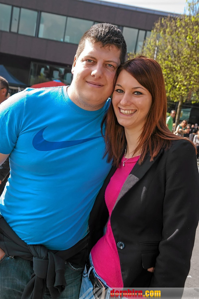 13606846.jpg