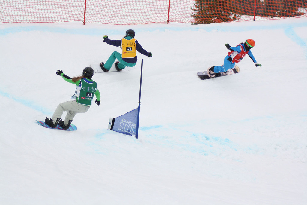 IMG_2729_bib red_moll.jpg