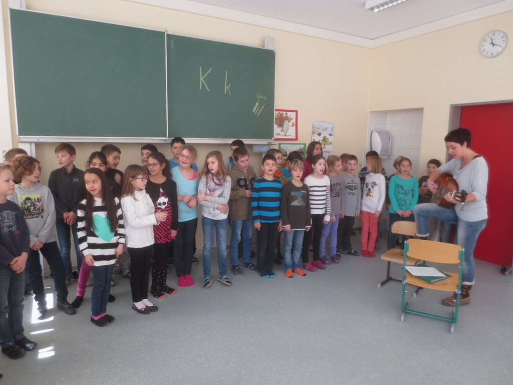 Volksschule DIALEKTSingen 2014 _3_.jpg