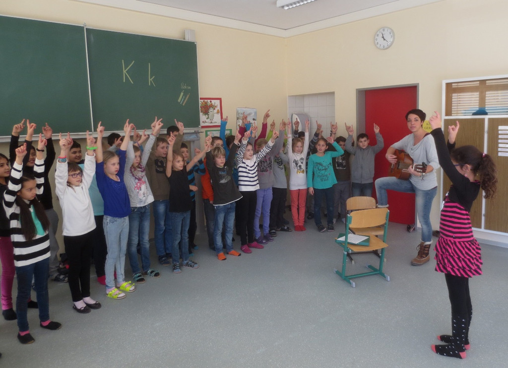 Volksschule DIALEKTSingen 2014 _7_.jpg