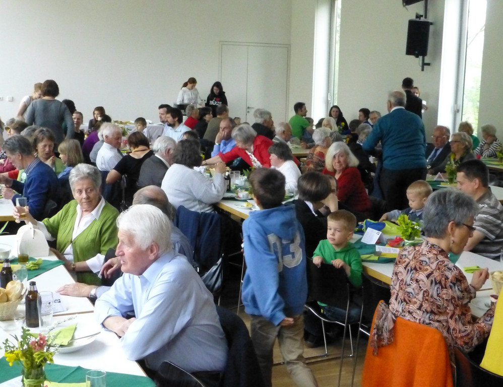 Suppe16Saal.jpg