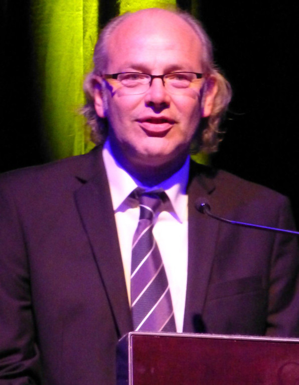 Collini17Pastor.jpg