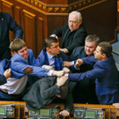 Schlägerei in ukrainischem Parlament bei Debatte über Ostukraine