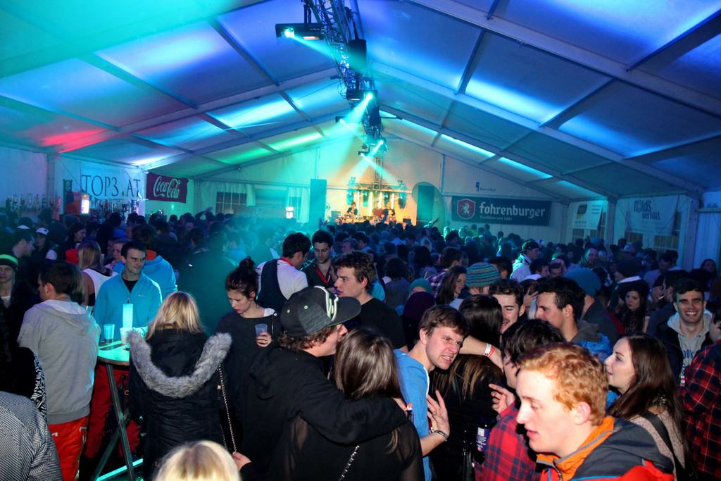 Bonesbar Presse3.jpg