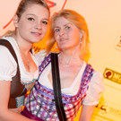 13610444.jpg