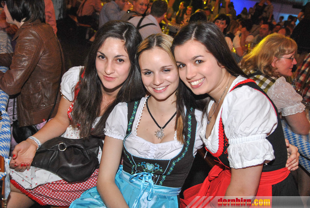 13610483.jpg