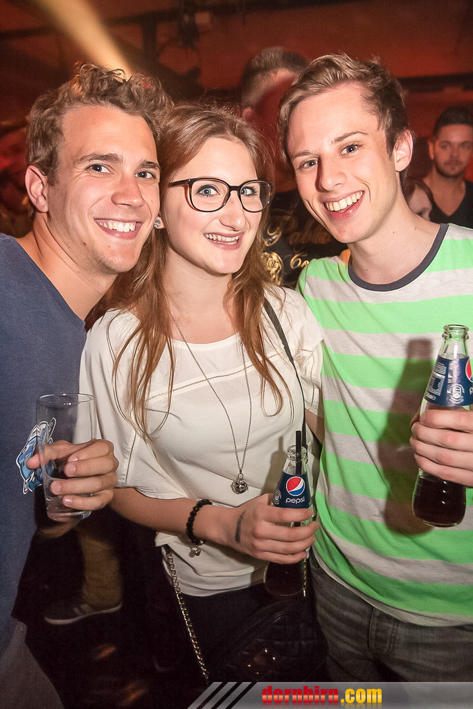 13616181.jpg