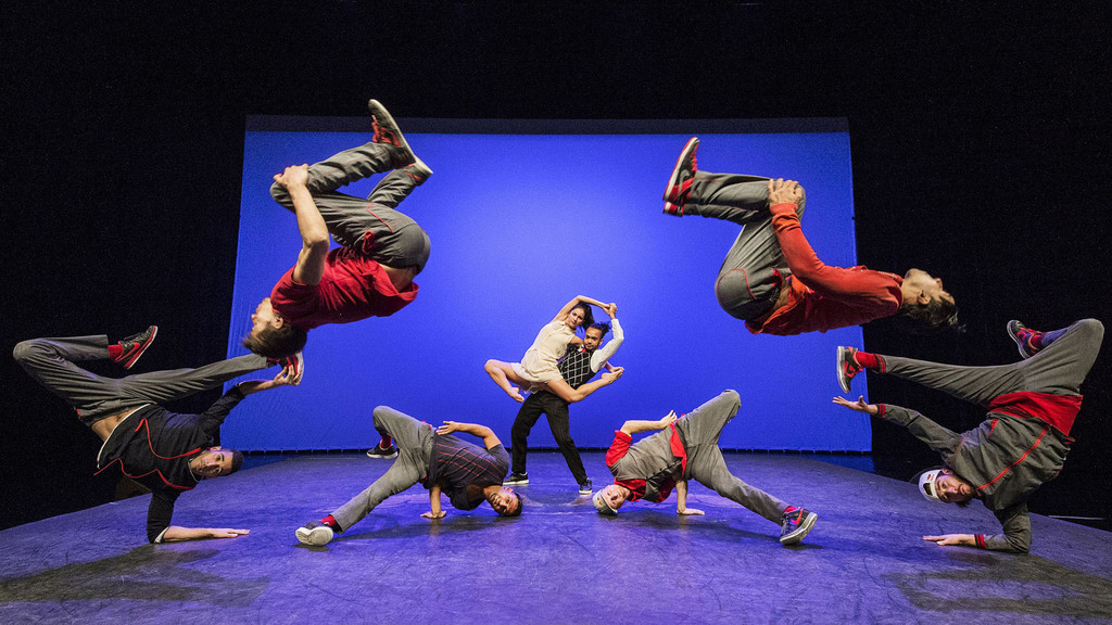 Red Bull Flying Bach Museumsquartier ______-__ Philipp Schuster Red Bull Content Pool.jpg