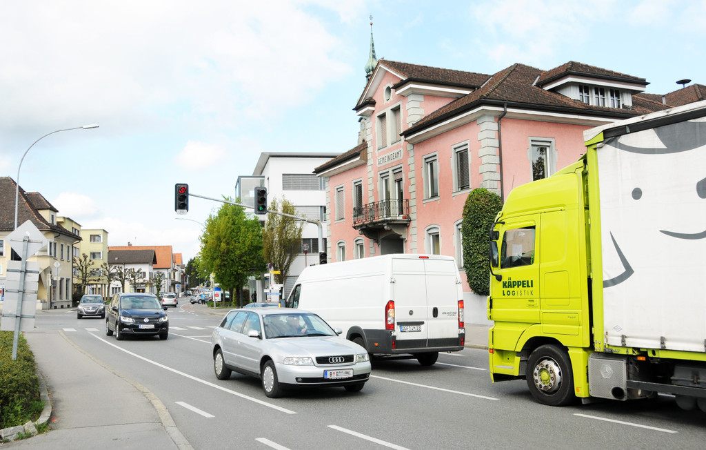 Verkehr Ho__chst 15-04-2014 36.jpg