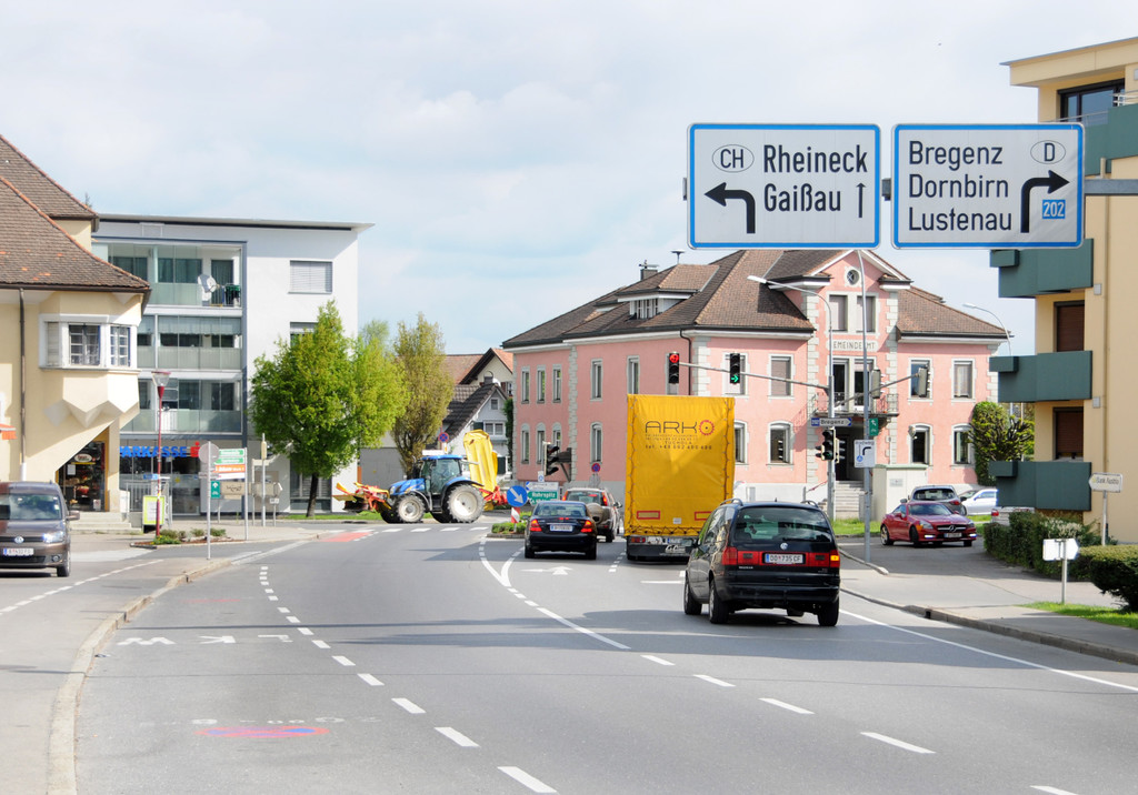 Verkehr Ho__chst 15-04-2014 25.jpg