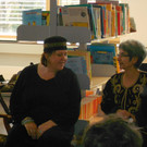 Baklava und __pflschnitz - Programm in der Bibliothek_ der lange Tag der 1001 M__rchen M__rz 2012.JPG