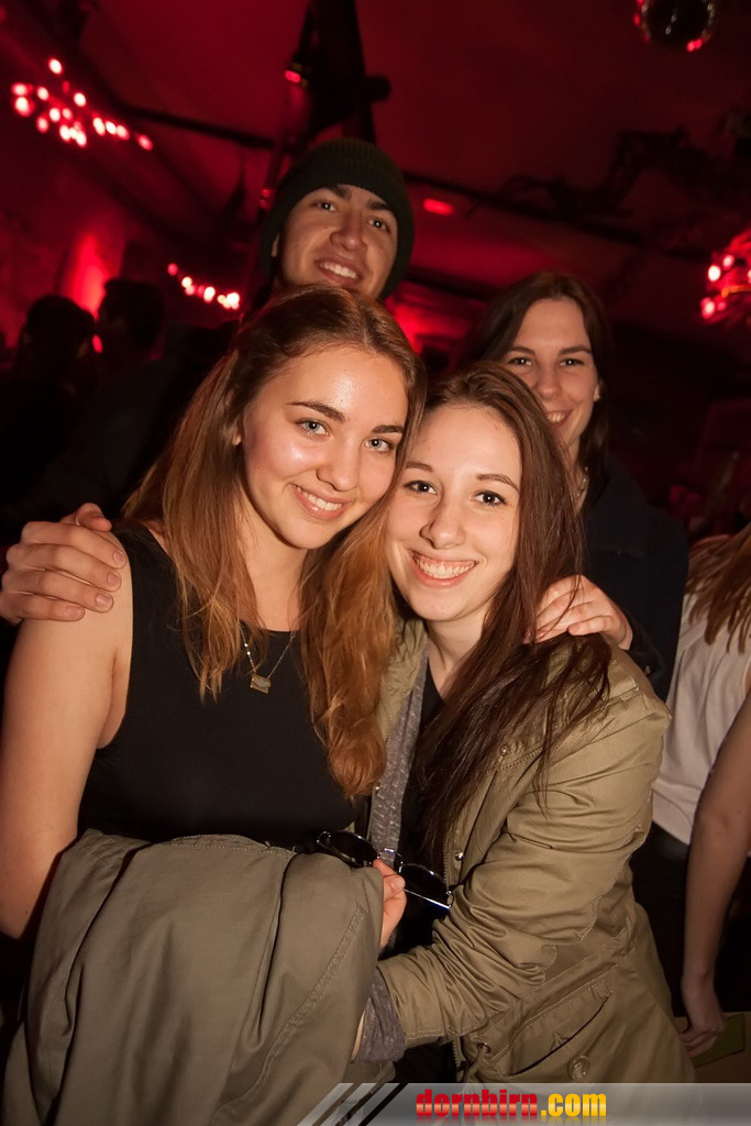 13620682.jpg