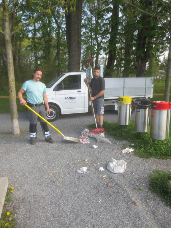 Abfall SCHWARZBAD Aufr__umdienst 14-04-2014 _19_.JPG