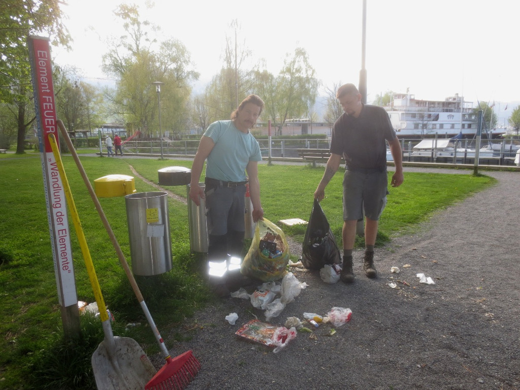 Abfall SCHWARZBAD Aufr__umdienst 14-04-2014 _2_.JPG