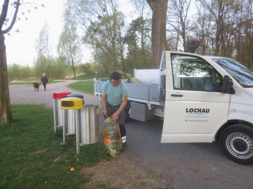 Abfall SCHWARZBAD Aufr__umdienst 14-04-2014 _5_.JPG
