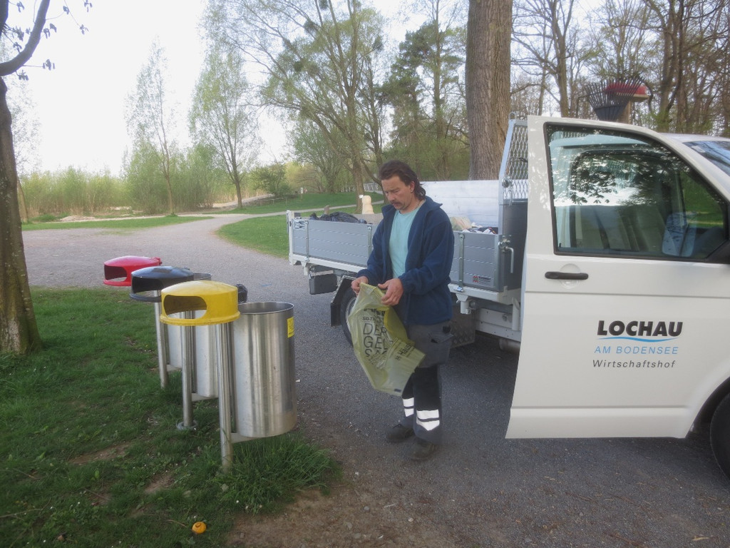 Abfall SCHWARZBAD Aufr__umdienst 14-04-2014 _7_.JPG