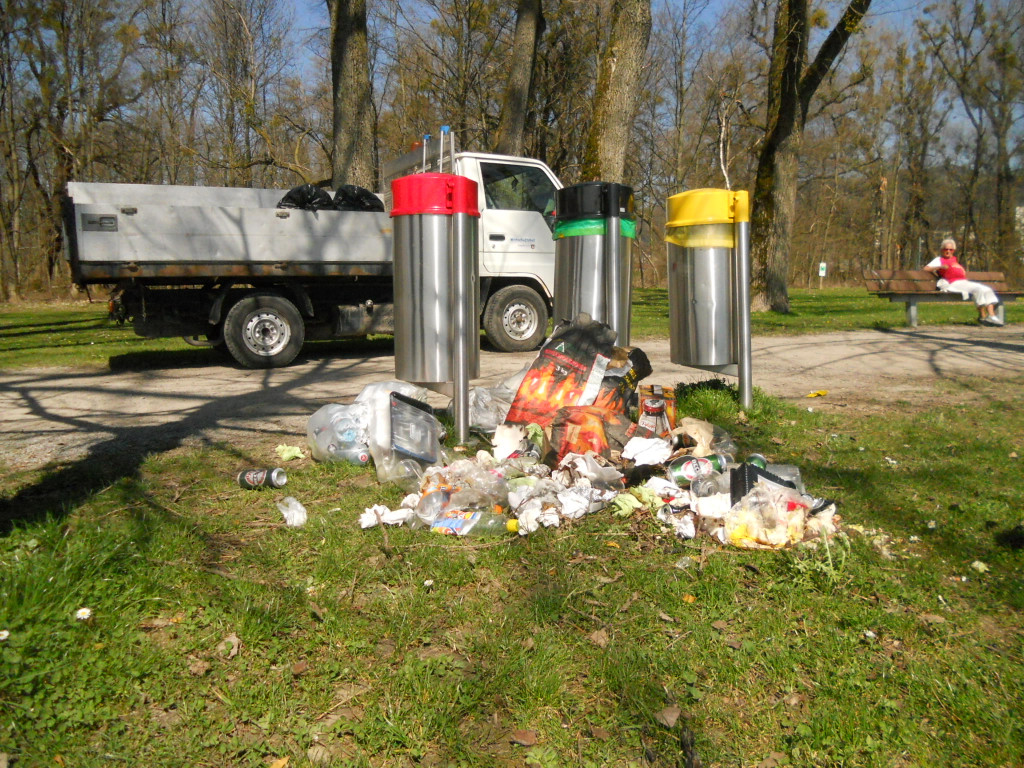 Abfall Schwarzbad Symbol 2012 _4_.JPG