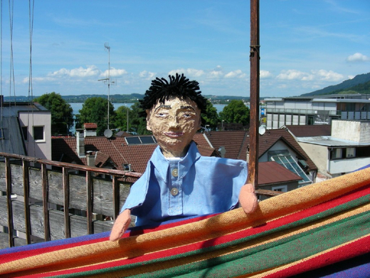 Mas__tt einfach Herr Ying Quelle Vlbg_ Kinderdorf1_jpg-1271159912