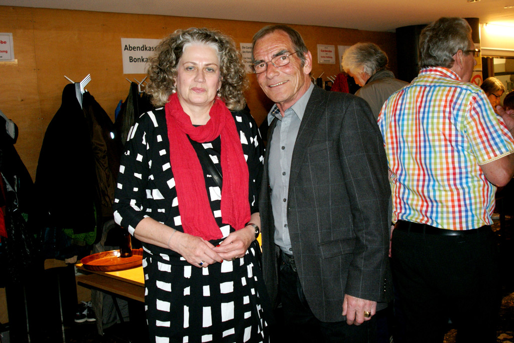32 DI Maria Bauer-Debois und Walter Gro___ ehemaliger Chef des Schulheims.JPG