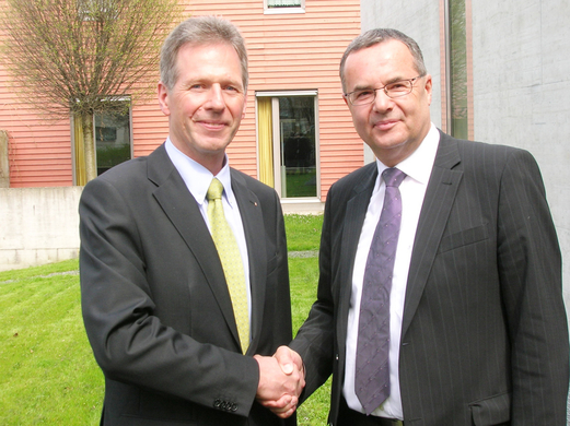 Ems2Vize_jpg-1271159793