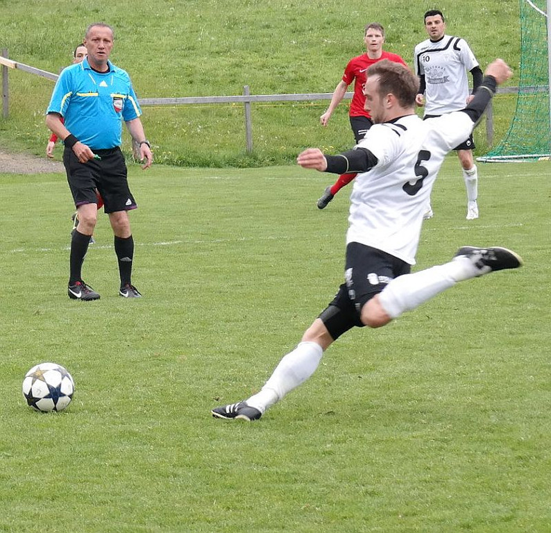 19_4_2014 FC Lingenau FC Krumbach 76.jpg