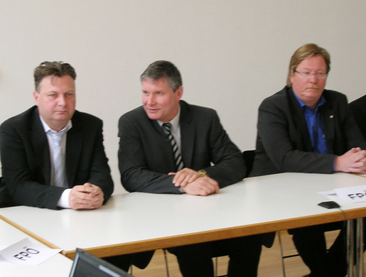 Ems9FP1_jpg-1271159852