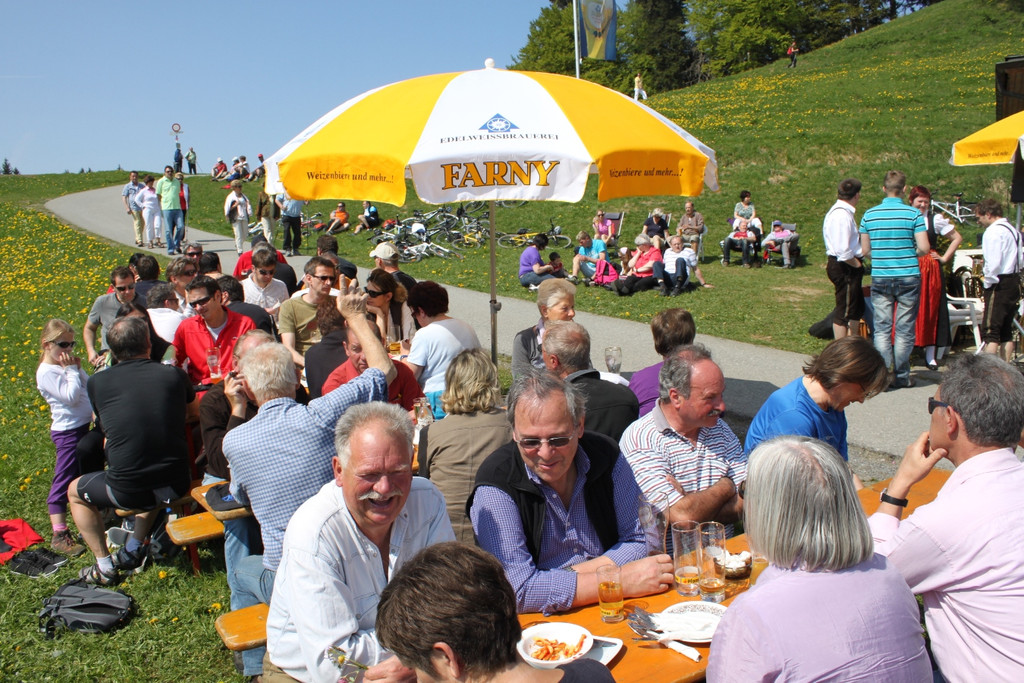 Bierblosn Pf__nderdohle Fr__hling 2014 VOR _2_.jpg
