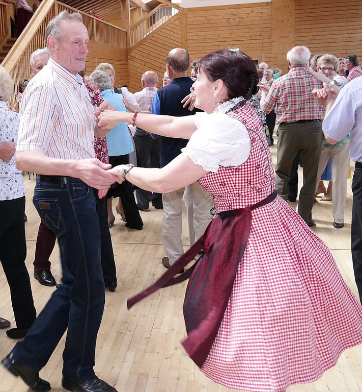 23_4_2014 Seniorentanz Gro__dorf 49.jpg
