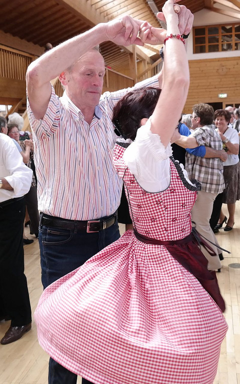 23_4_2014 Seniorentanz Gro__dorf 51.jpg