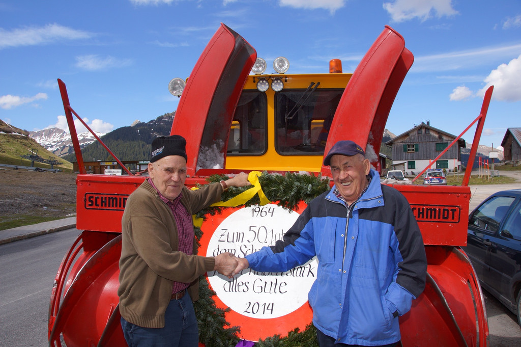 Bild-2 Hubert und Karl Stark zwei Br__der ein Lebenlang gegen Schnee und Wind.jpg
