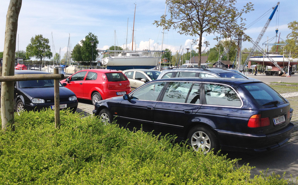 Parken am See Hard.jpg