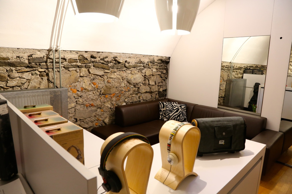 KOE_eiklinik Magic Media 13.jpg