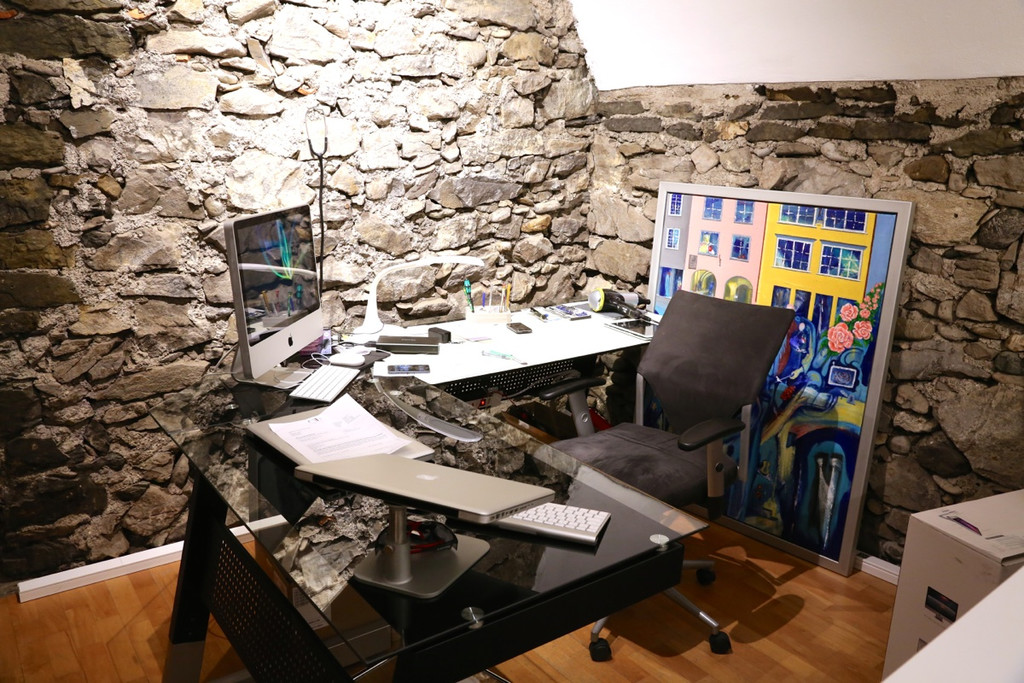 KOE_eiklinik Magic Media 16.jpg