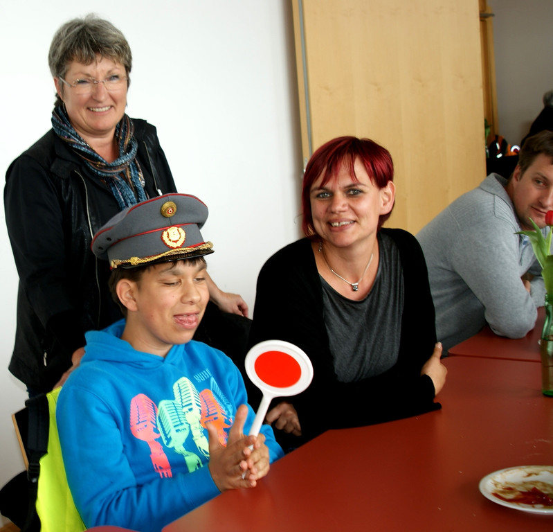 41 Azubi Lukas mit Mama Annette und Inge Hillberger _Rheinschauen_.JPG