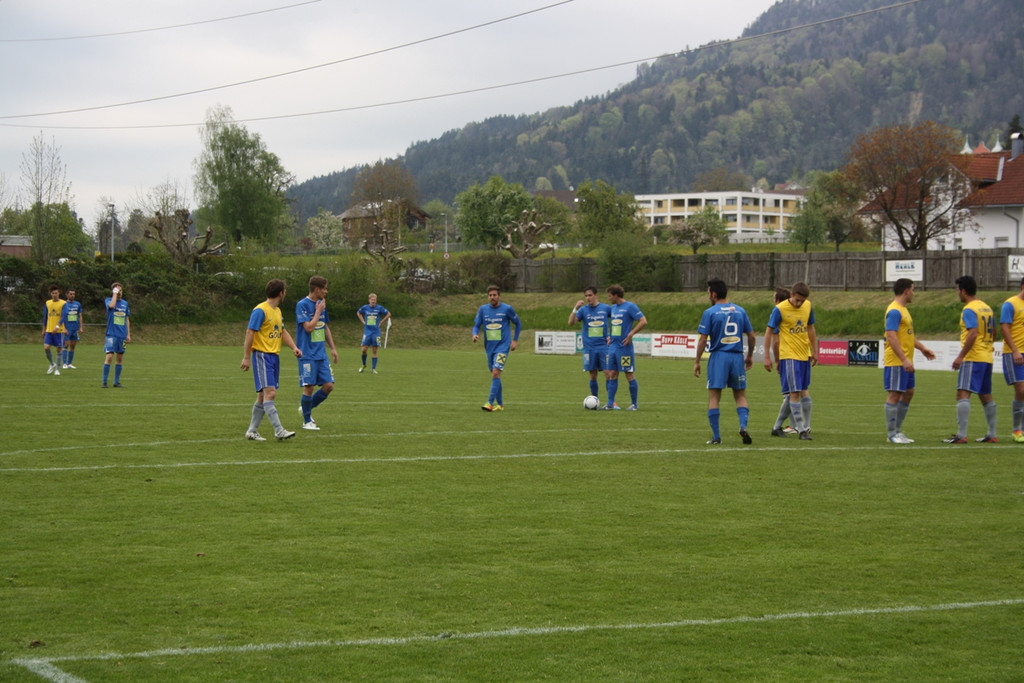 Fu__ball SVL gegen SCHRUNS 19-04-2014 _4_.JPG