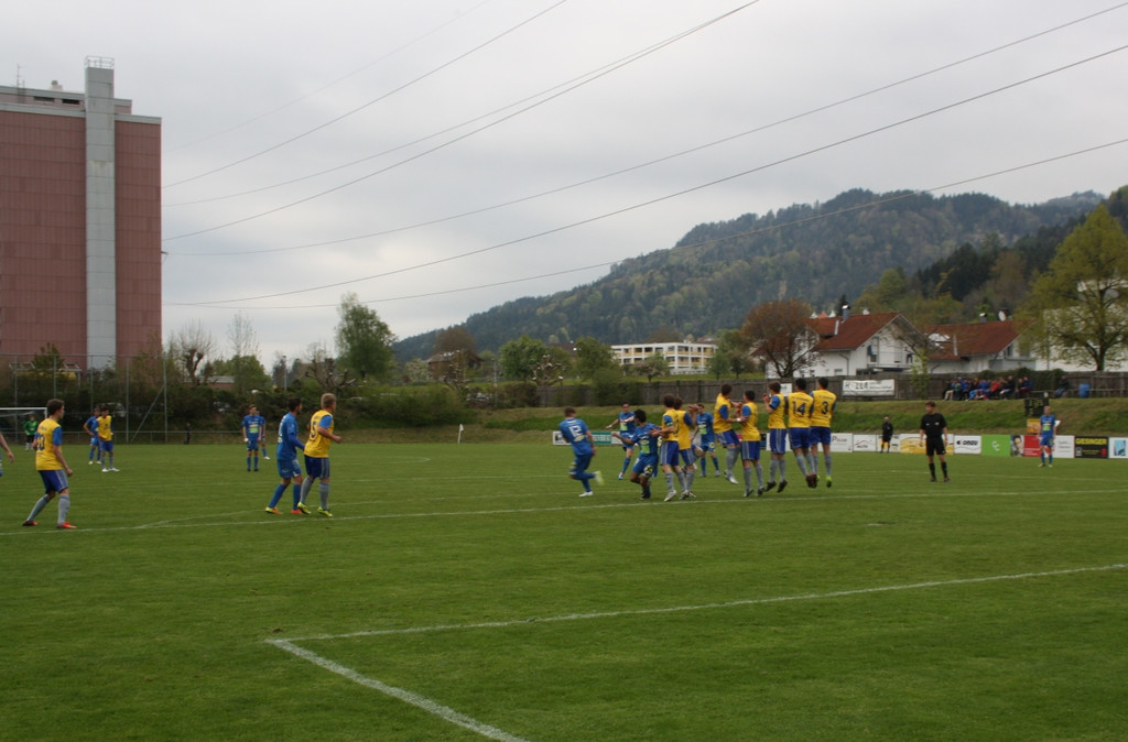 Fu__ball SVL gegen SCHRUNS 19-04-2014 _6_.JPG