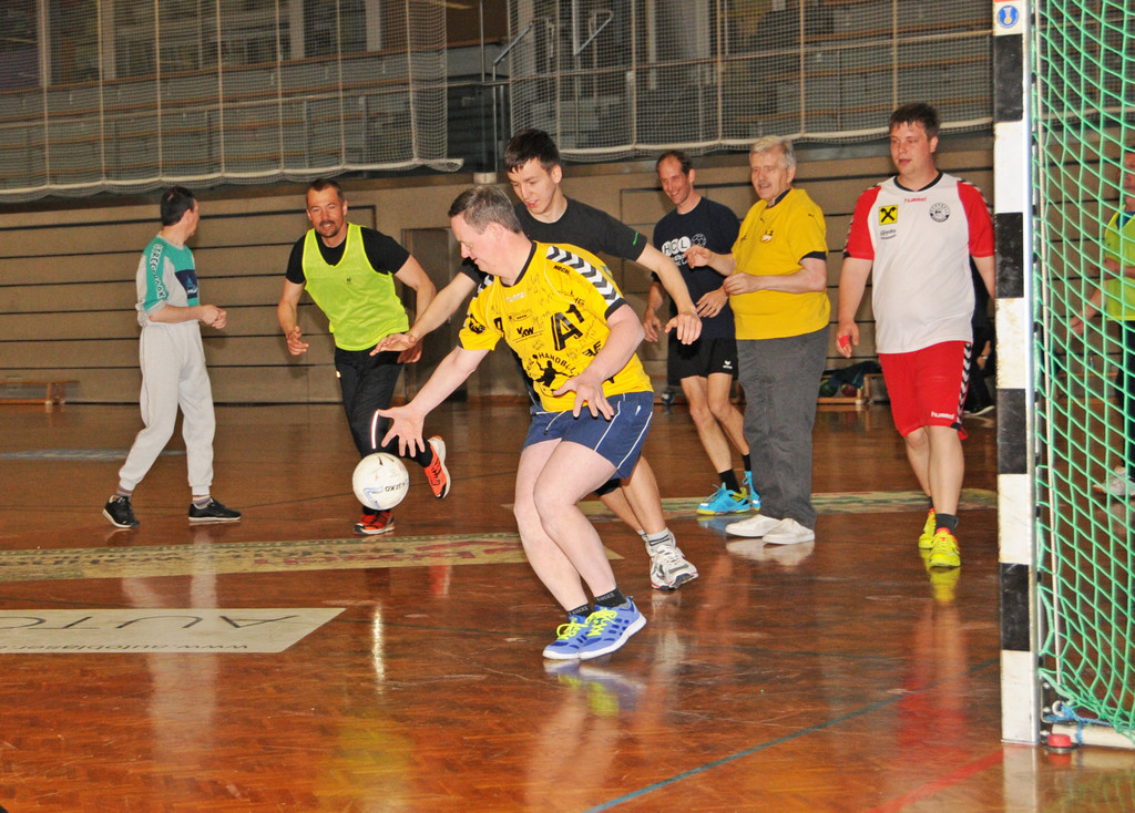 Handball Special 11.jpg