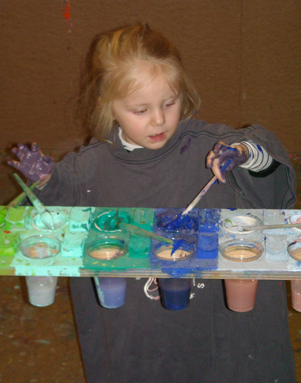 KInder7a malen.jpg