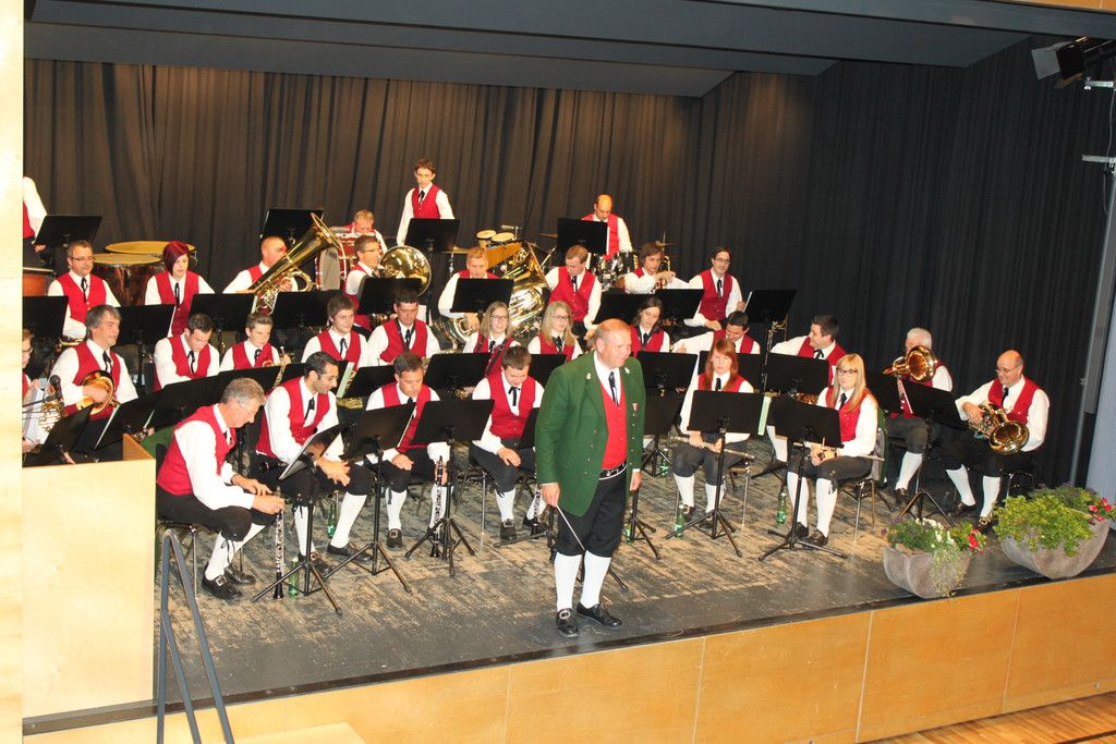 Fr__hjahrskonzert_B__rgermusik-Fraxern-2014 _27_.jpg