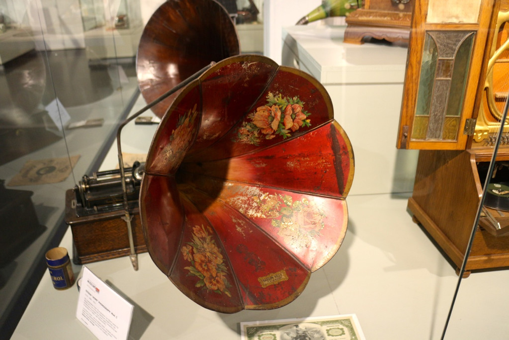 KOE_Senioren besuchen Museumswelt 58.jpg