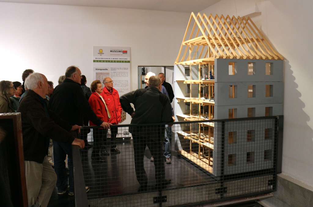 KOE_Senioren besuchen Museumswelt 73.jpg