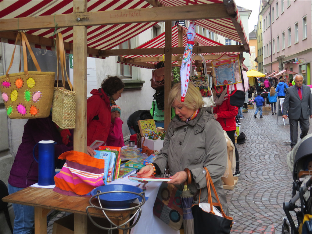BK_Feldkircher Tro__dlermarkt_Mai2014 30.JPG