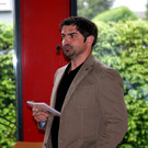 072 Humorvoll f__hrte Markus Lins durch das Programm.JPG