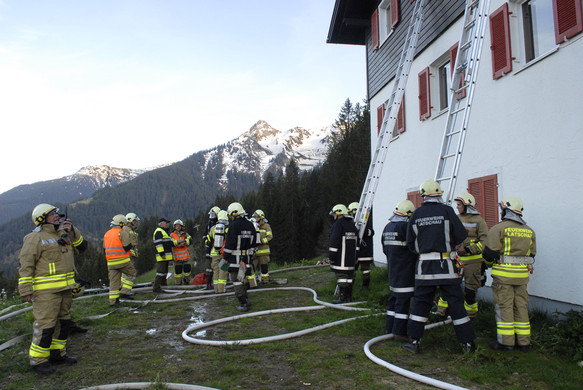 _c_ Gerhard Scopoli - Kreis__bung Latschau - 114.jpg
