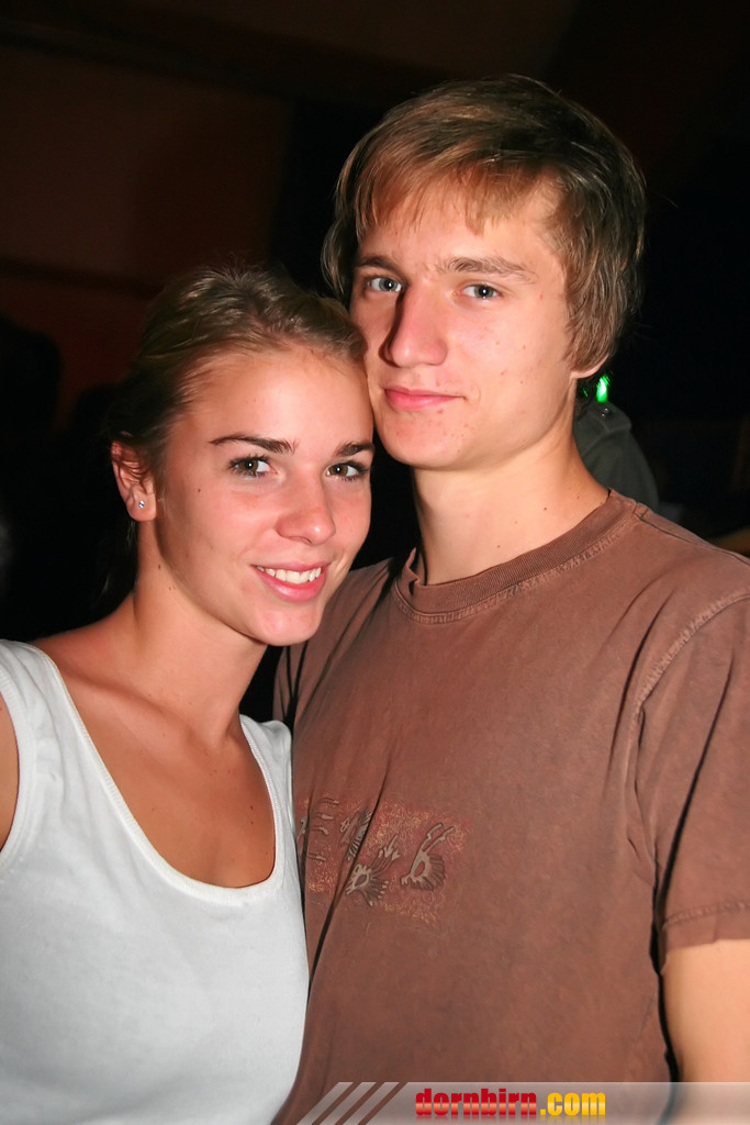 5984777.jpg