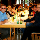 072 Auch Daniel Steinhofer und Helmut Gassner kamen zur Versammlung.JPG