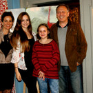 a 064 Esther-Renata Mathis mit ihrer Familie_ Lea_ Emilia_ und Heinz.JPG