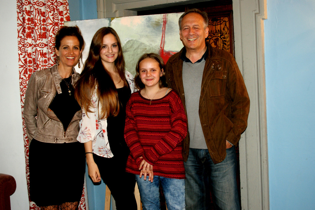 a 064 Esther-Renata Mathis mit ihrer Familie_ Lea_ Emilia_ und Heinz.JPG