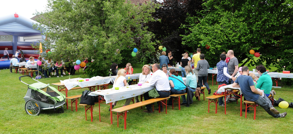 Kinderflohmarkt 10-05-2014 20.jpg
